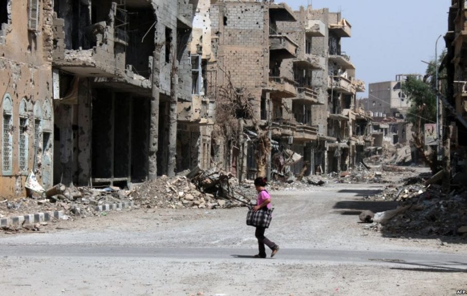 حمص: قتلى وجرحى بقصف على الوعر ومناطق بالريف الشمالي.. والمعارضة ترد