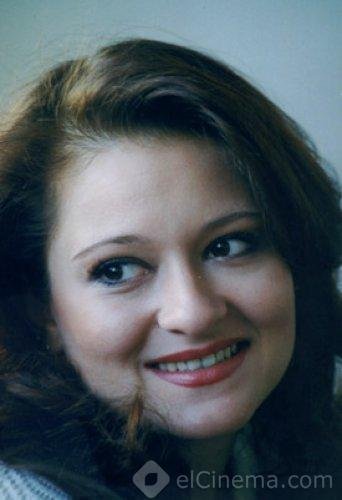 الحكم خمس سنوات على الفنانة سمر كوكش بتهمة “تمويل الإرهاب”