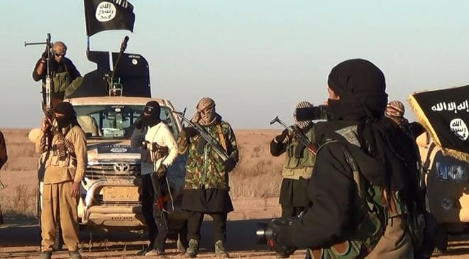 داعش تضع حواجز جديدة في “الميادين” بعد هجوم من مجهولين