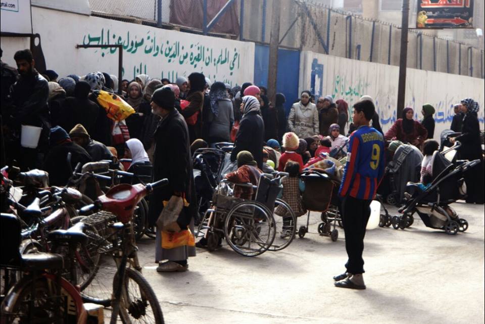 شبح الجوع يعود من جديد إلى مخيم اليرموك