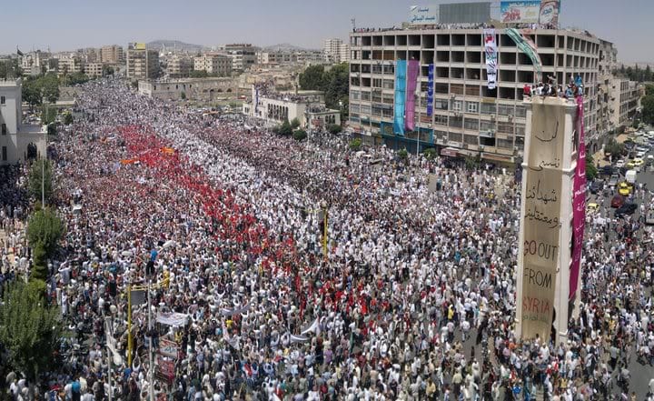 هل انتهت الثورة السورية؟