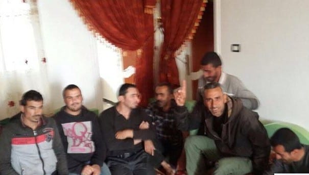 عودة ثمانية من السائقين اللبنانيين المحتجزين على معبر نصيب