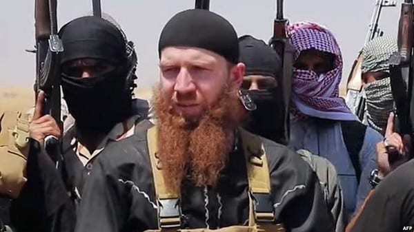 فرنسا تبحث مع العراق ملف “المحاكمة الدولية” لعناصر داعش