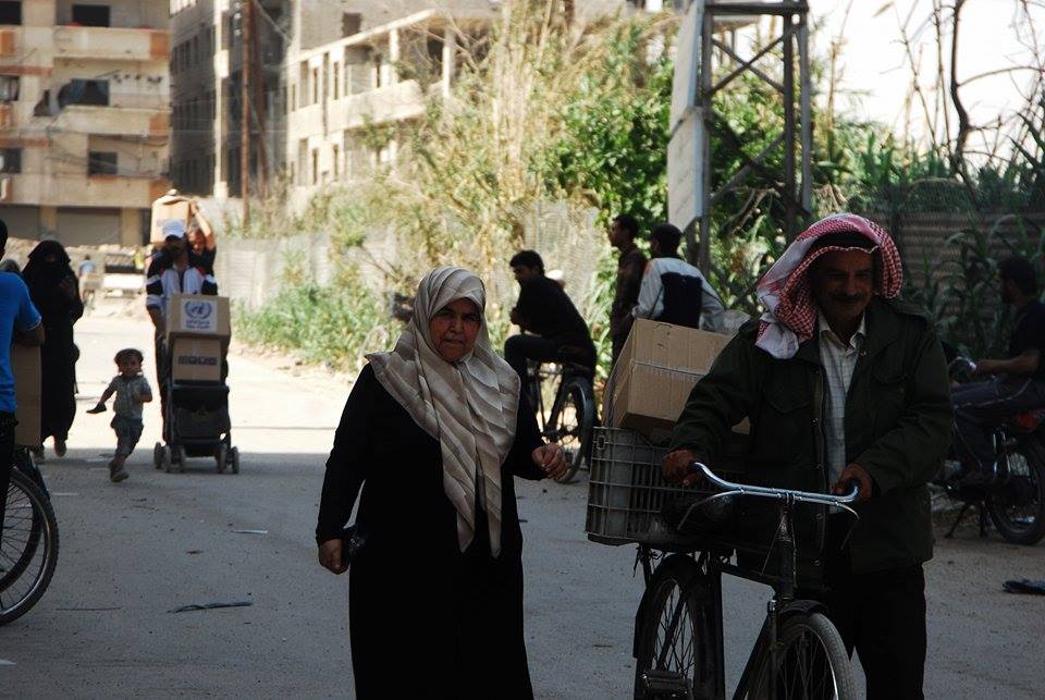 مخيم اليرموك: الأونروا تدقق بيانات المستفيدين من المساعدات التي ستقدم بعد أيام