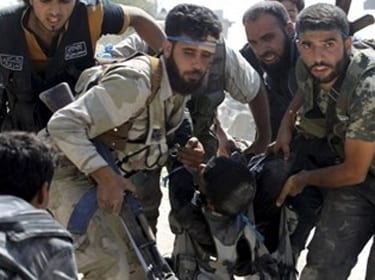 حلب: داعش يسيطر على قرية صوران اعزاز.. ويتقدم باتجاه الشمال