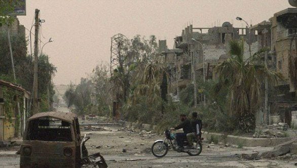 انقطاع الكهرباء والماء لليوم الخمسين على التوالي في ديرالزور