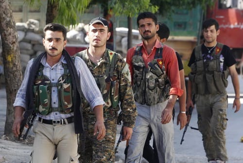 الشيخ مقصود: تعليق العمل بين فصائل الحر والـ YPG  لـ”انتهاكاتها”