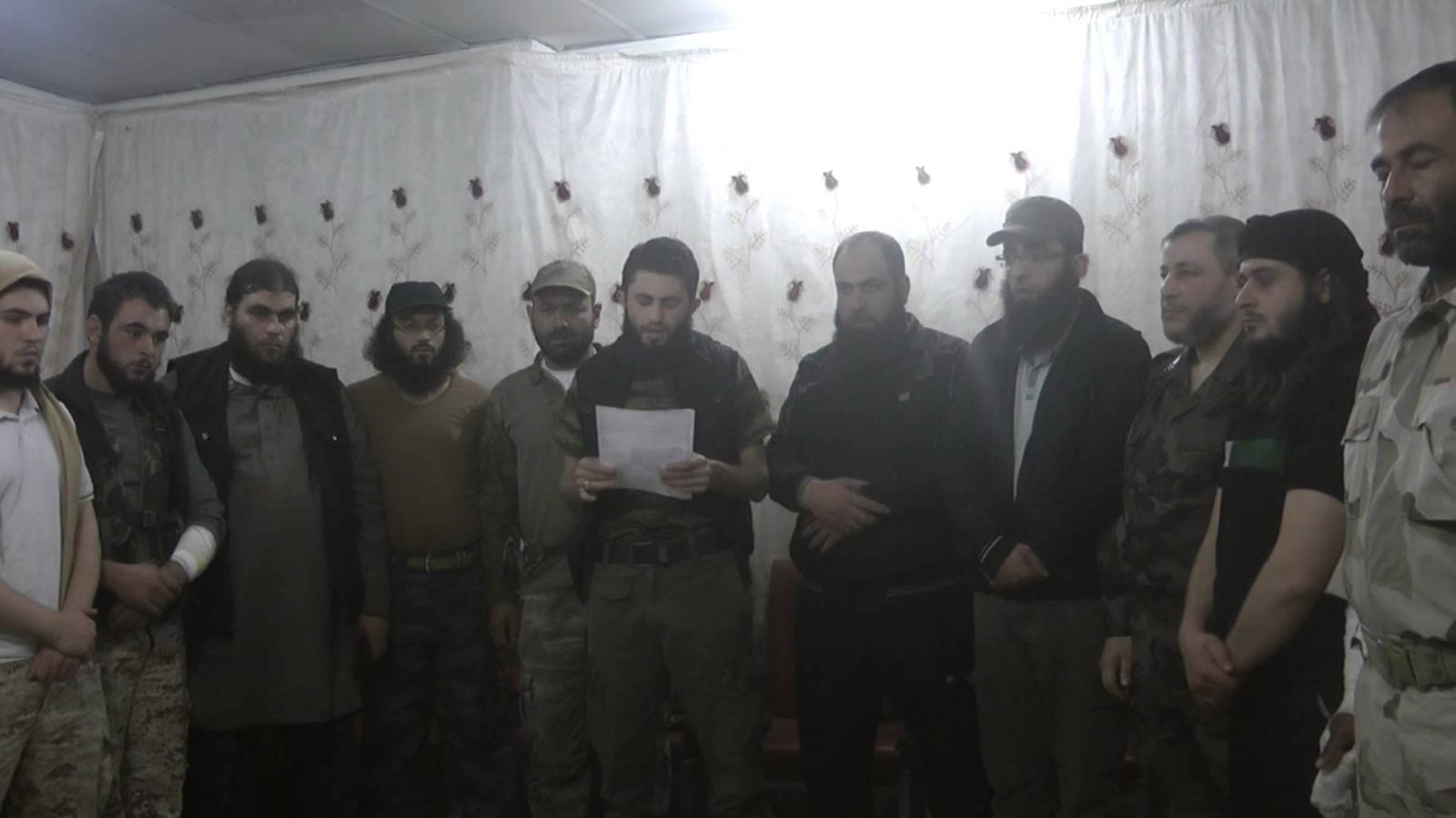 بعد تعليق التعاون معها في الشيخ مقصود: فصائل حلب تصل إلى اتفاق مع الـ YPG