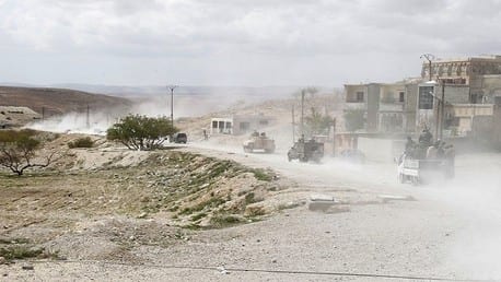 داعش يسيطر على محطة لتكرير النفط في تدمر.. و150 قتيلاً للنظام في المعارك