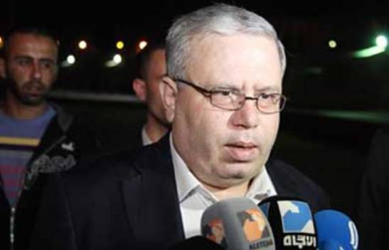وزير العدل السوري: ربط أسعار المنتجات بالدولار هو “جريمة جنائية”