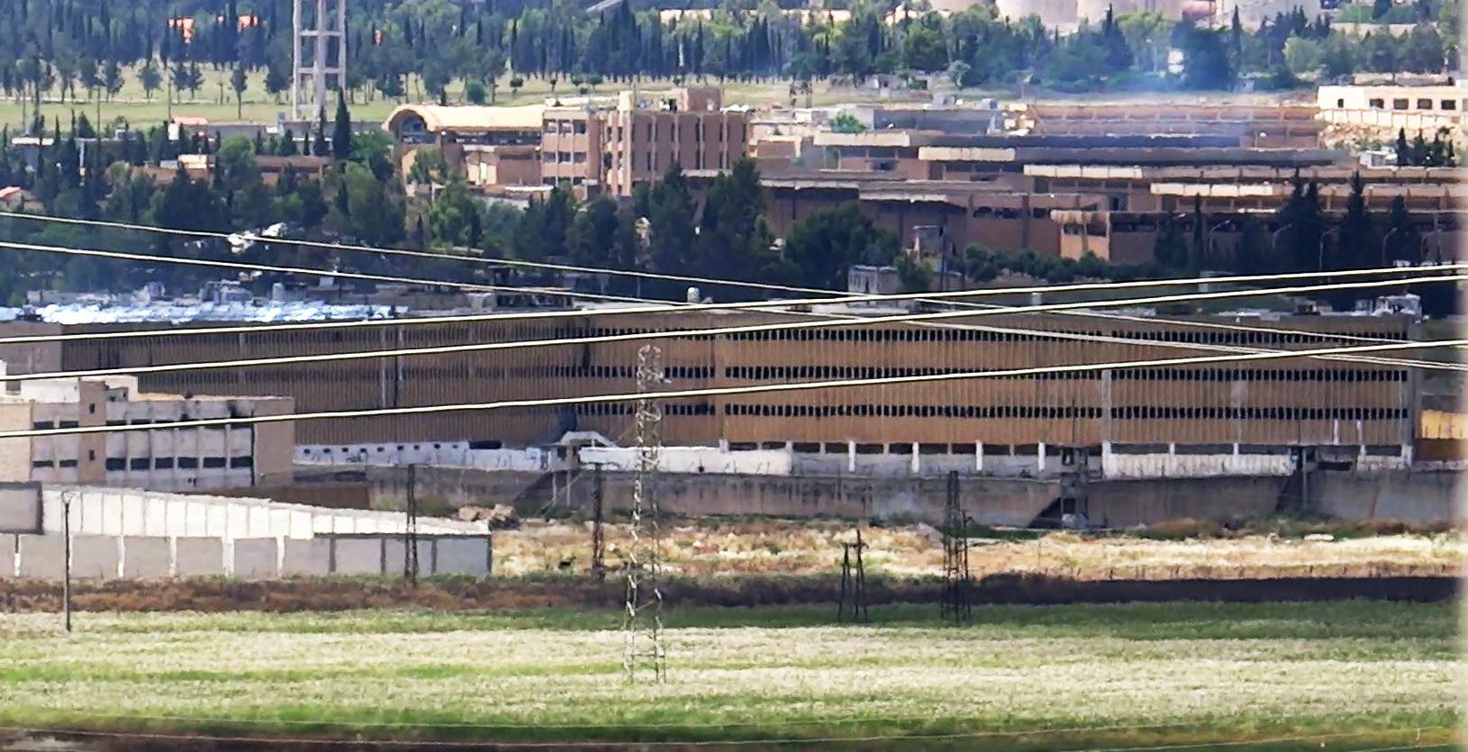 قوات النظام تفشل باقتحام سجن حماة المركزي وترضخ لمطالب السجناء