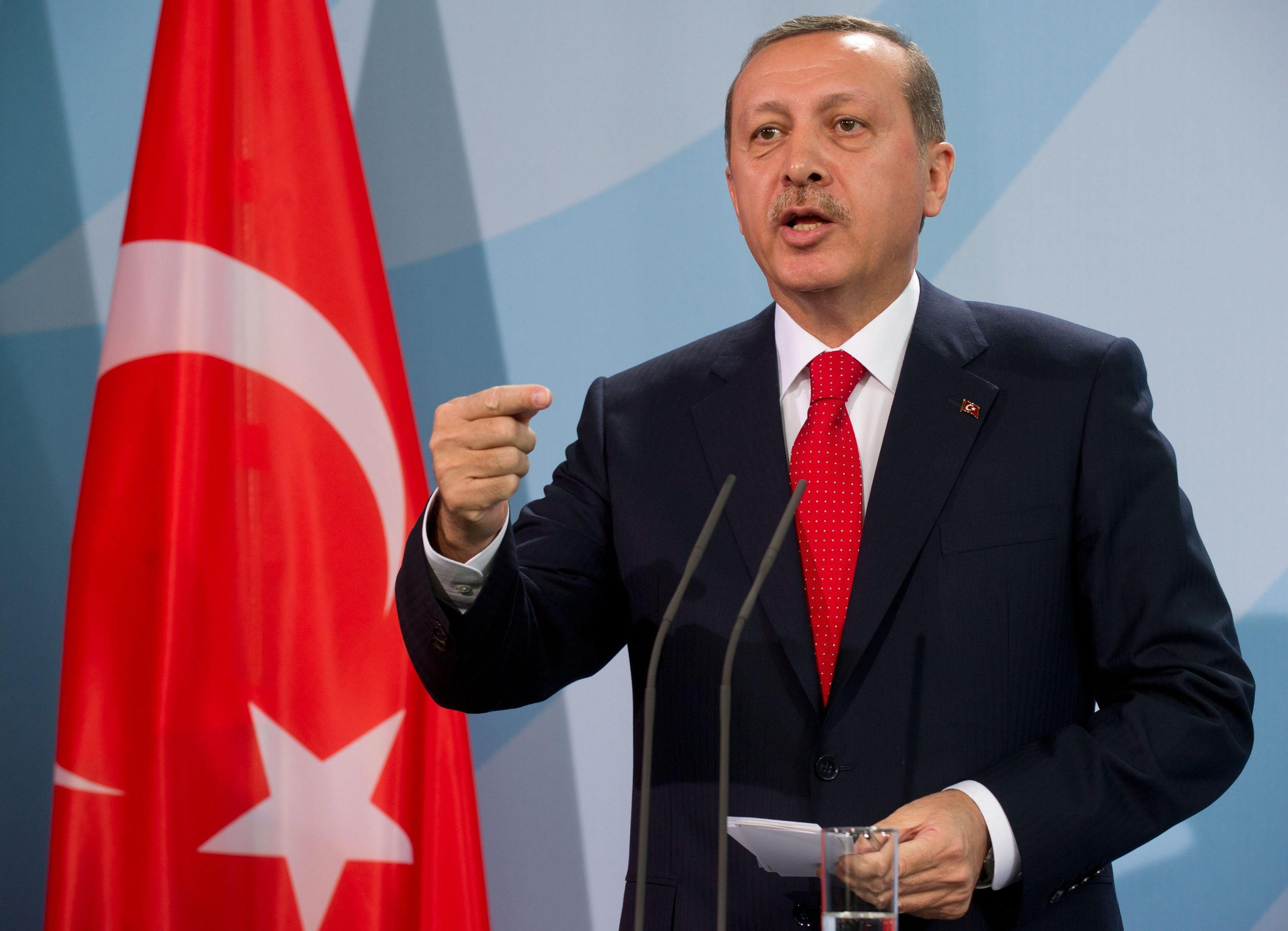 أردوغان: “لم نتخلّ عن اللاجئين.. وأوروبا حولت المتوسط إلى مقبرة لهم”