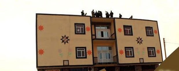 داعش يعدم رجلين في ديرالزور بتهمة “ممارسة أفعال منافية للحشمة”