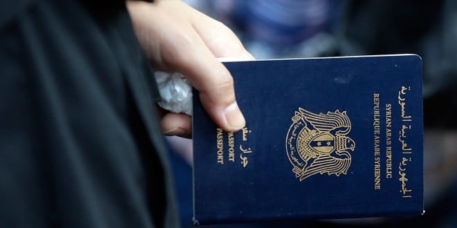 جواز السفر المتربط بهجمات باريس “ليس مسجلاً في دوائر سوريا الحكومية”