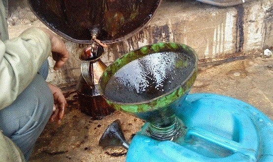 ارتفاع سعر برميل المازوت إلى أكثر من مئة دولار في محافظة الرقة