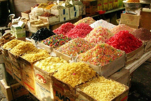 ارتفاع أسعار السكاكر في سوق البزورية 50% مقارنة بالعام الماضي