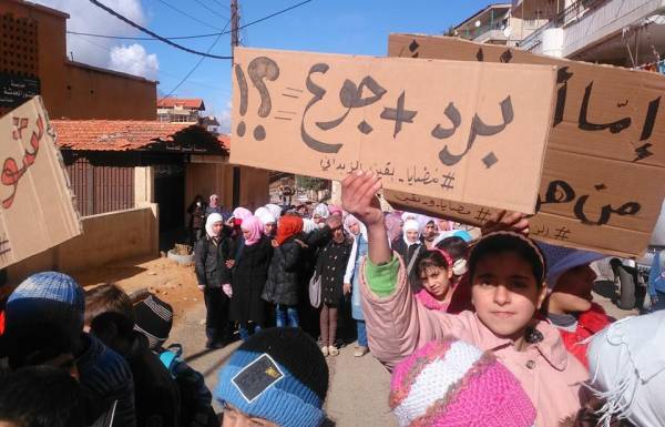 الحصار يضيق على 40 ألف شخص في مضايا وانعدام المواد الغذائية