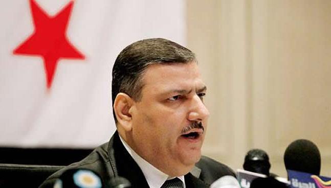 رياض حجاب: “فشل المفاوضات كارثة للمجتمع السوري.. والعالم سيدفع الثمن”