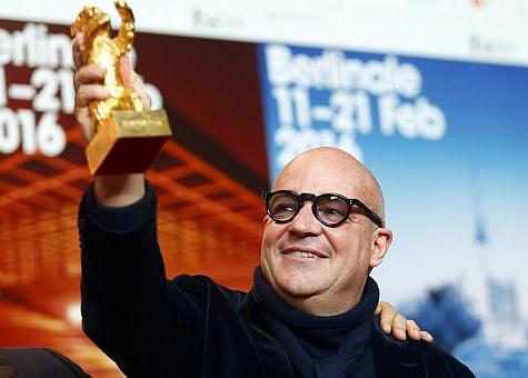 فيلم عن اللاجئين يحصد جائزة الدب الذهبي في برلين