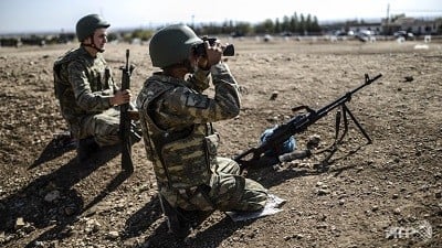 مقتل مدنيين برصاص الجيش التركي.. والسلطات التركية تغلق باب الهوى بشكل كامل