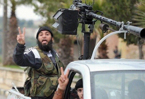 أحرار العشائر يقتحم دار العدل في حوران ويطلق سراح عناصره الموقوفين