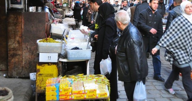 نحو 180 ضبطاً تموينياً في اللاذقية خلال يومين