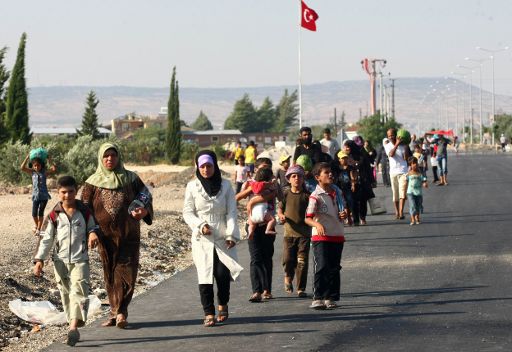تركيا: مزاعم إعادة السوريين قسراً إلى بلادهم “لا أساس لها من الصحة”