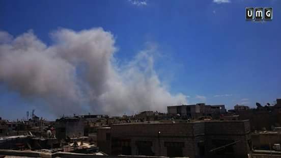 النظام يستهدف الطريق الوحيد لدخول المواد في الغوطة الغربية.. و14 غارة على خان الشيح
