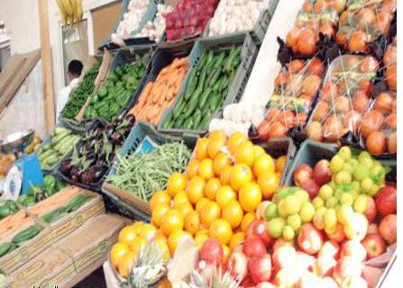 انخفاض في أسعار المواد الأساسية في أحياء دير الزور المحاصرة