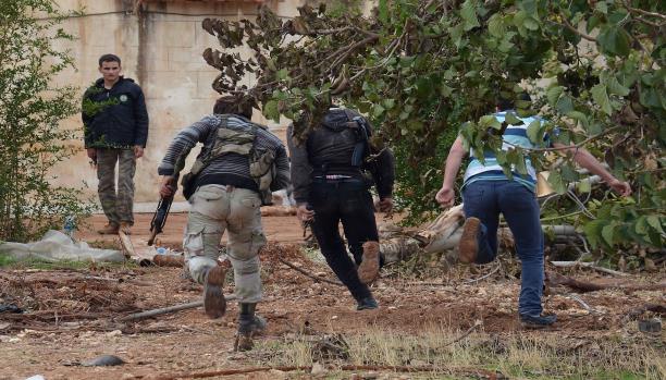 داعش يتقدم في ريف حلب الشمالي.. والمعارضة “تفتقد الدافع لطرد التنظيم”