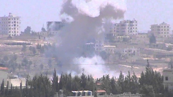 ضحايا مدنيون بقصف مكثف على إدلب وحلب