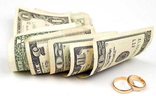 مطالبات برفع قيمة مهر المرأة جراء التضخم النقدي في سوريا