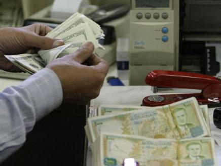 المركزي يصدر تعليمات جديدة بشأن بيع الدولار للمواطنين