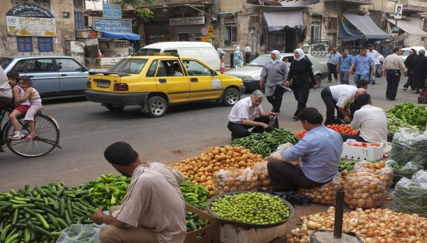 التجارة الداخلية: نحو 30% من العينات المأخوذة من الأسواق غير صالحة للاستهلاك