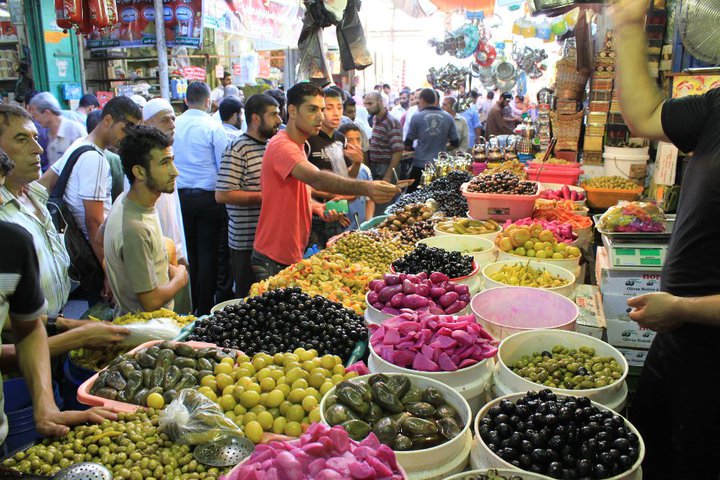 اتحاد حرفيي دمشق: ضعف الرقابة على الأسواق أدى لعمليات الاحتكار والاستغلال