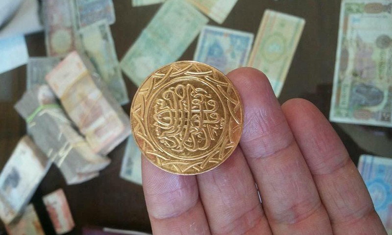 بالصور: عملة داعش الجديدة..والدينار يساوي 190 دولار !