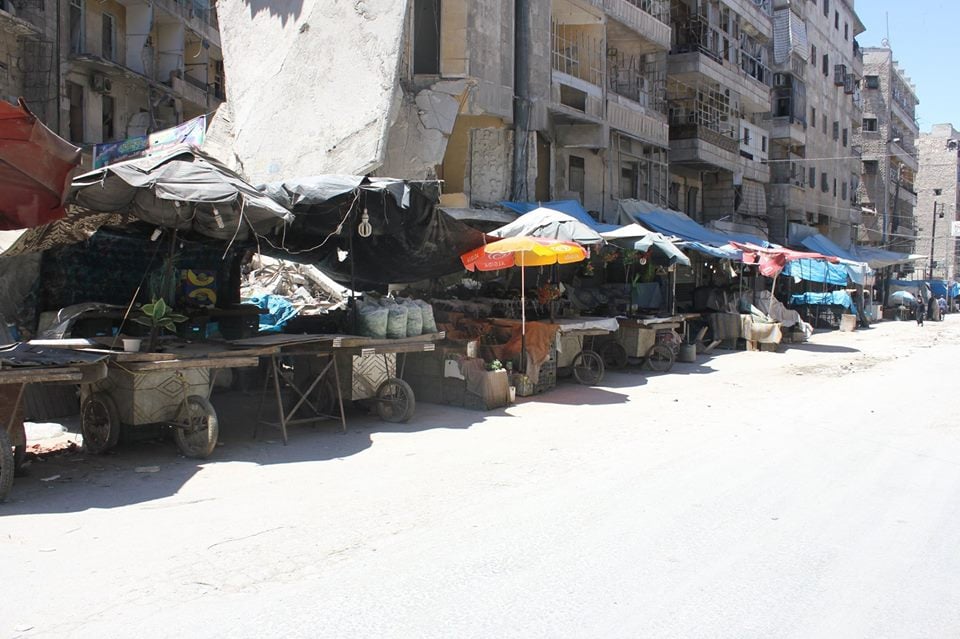 في حلب المحاصرة.. ربطة الخبز بـ 4 آلاف والمحروقات شارفت على النفاذ