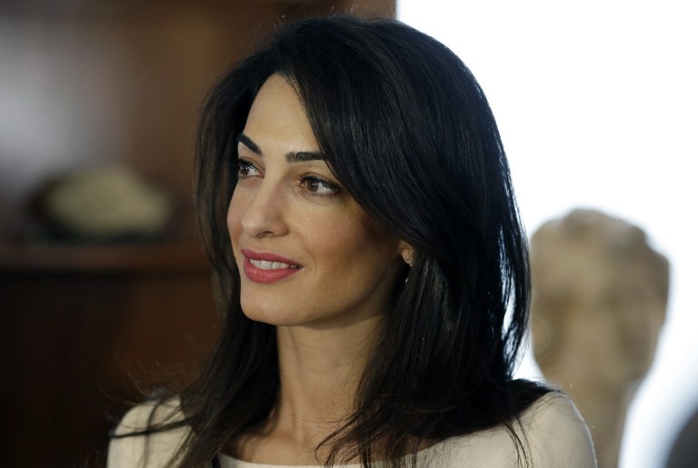المحامية أمل كلوني: “سأكون في قمة السعادة إذا سقت الأسد إلى المحاكمة في لاهاي”