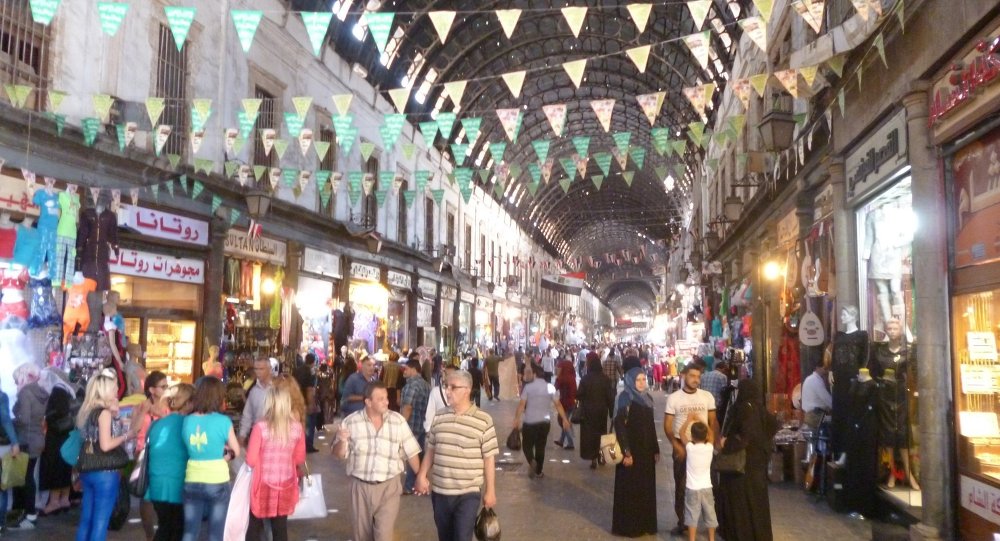 عيد  السوريين “بدون كسوة” واقتصار ضيافتهم على “الشاي والقهوة”