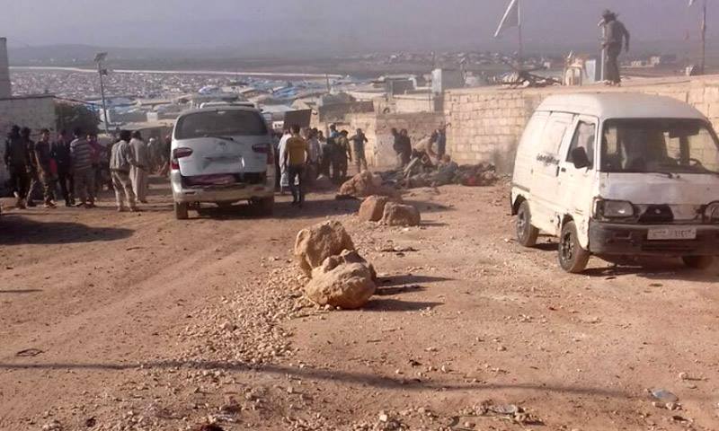 مفخخة تستهدف معبر أطمة الحدودي وتقتل 20 مدنياً وعسكرياً.. وداعش يتبنى