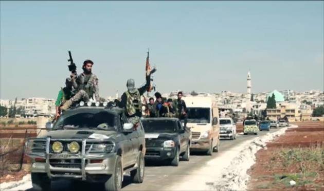 فصائل المعارضة تسيطر على عدّة مواقع عسكريّة لقوات النظام في حلب