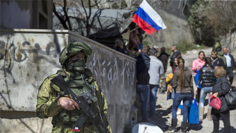 المعارضة تقول إنها قتلت “ستة ضباط روس بينهم فريق”.. وموسكو تنفي