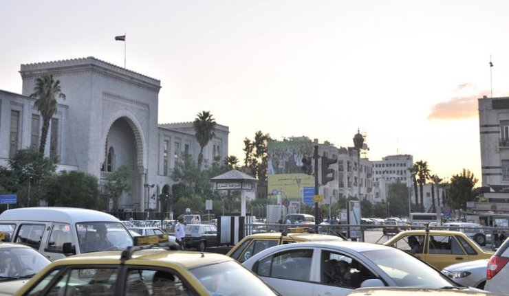 النقل ترفع رسوم  استبدال اللوحات ورخصة القيادة
