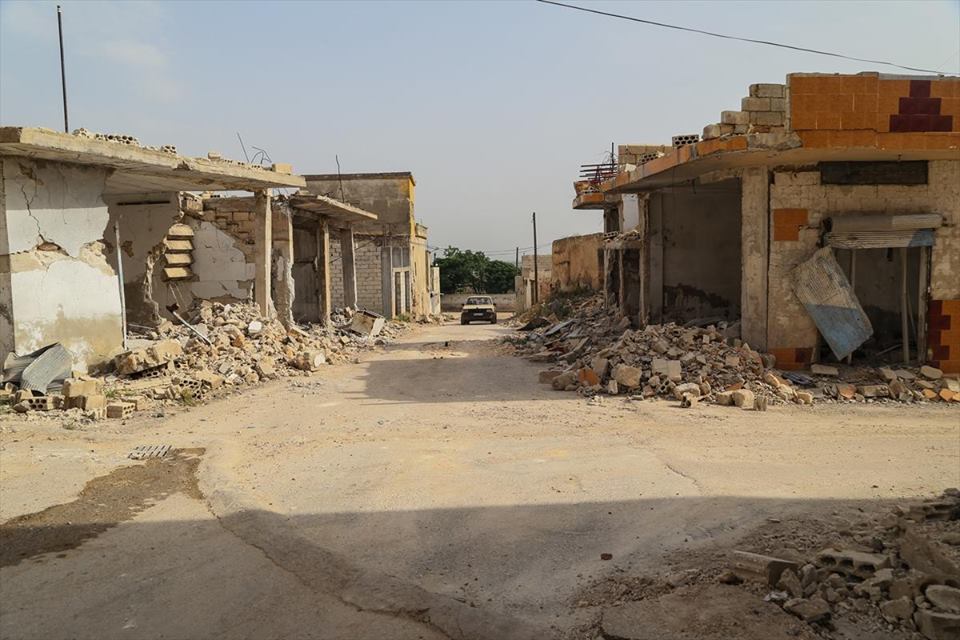 حماة: ضحايا بقصف على كفرزيتا.. ومواجهات على جبهة الصخر