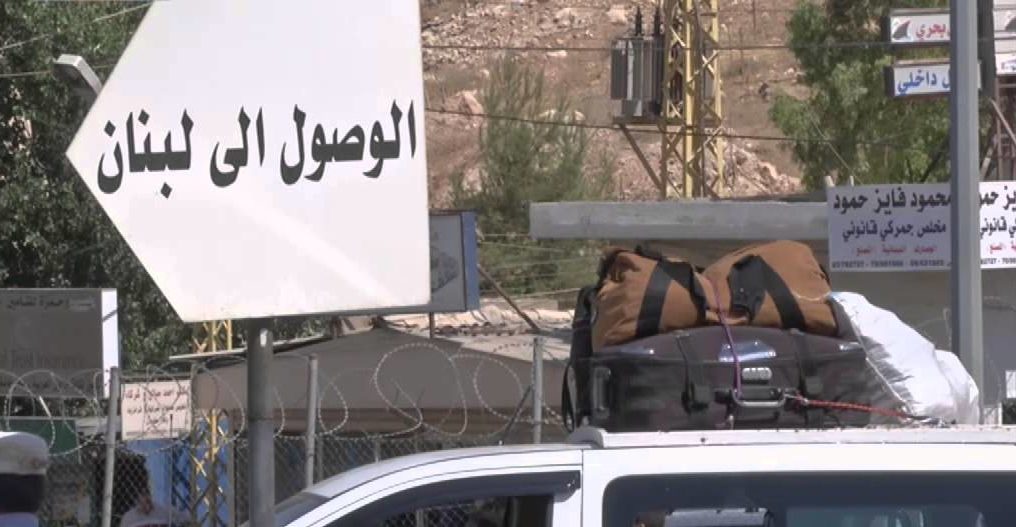 لبنان يجني نحو 24 مليون دولار سنوياً من الطلاب السوريين و “يمنعهم” من الإقامة