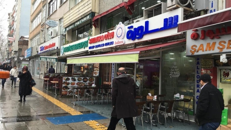 المطاعم السورية في اسطنبول تفقد اسماءها العربية