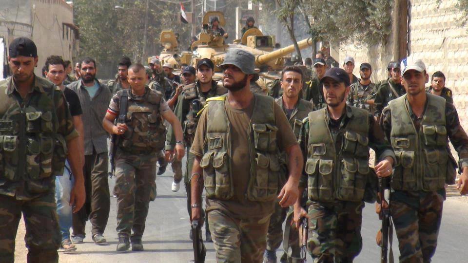مقتل 3 عناصر للنظام بدير الزور على يد مجهولين.. وحملة اعتقالات واسعة تطال الشبان