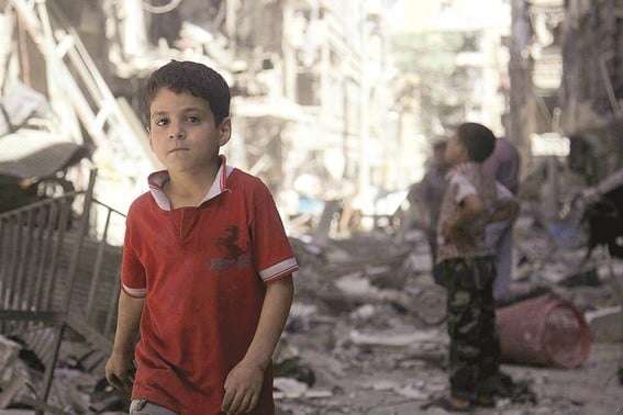 يونيسيف: أطفال حلب يفتقدون غريزة الدفاع بعد أن أصبح القصف جزءاً من حياتهم اليومية