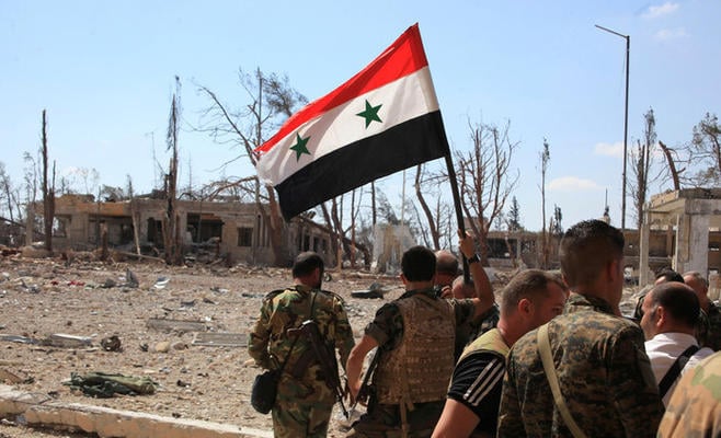 مجلس الشعب يعترف: المناطق التي دخلها “الجيش” في حلب تتعرض للنهب والتعفيش!
