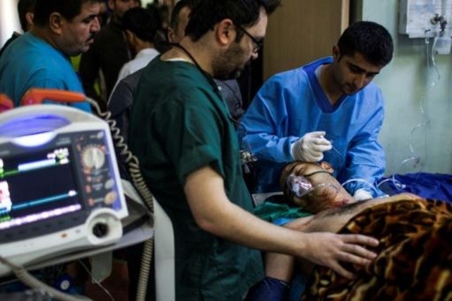 داعش يتبنى هجوماً على سوق شعبي في الموصل أدى لمقتل 20 شخصاً